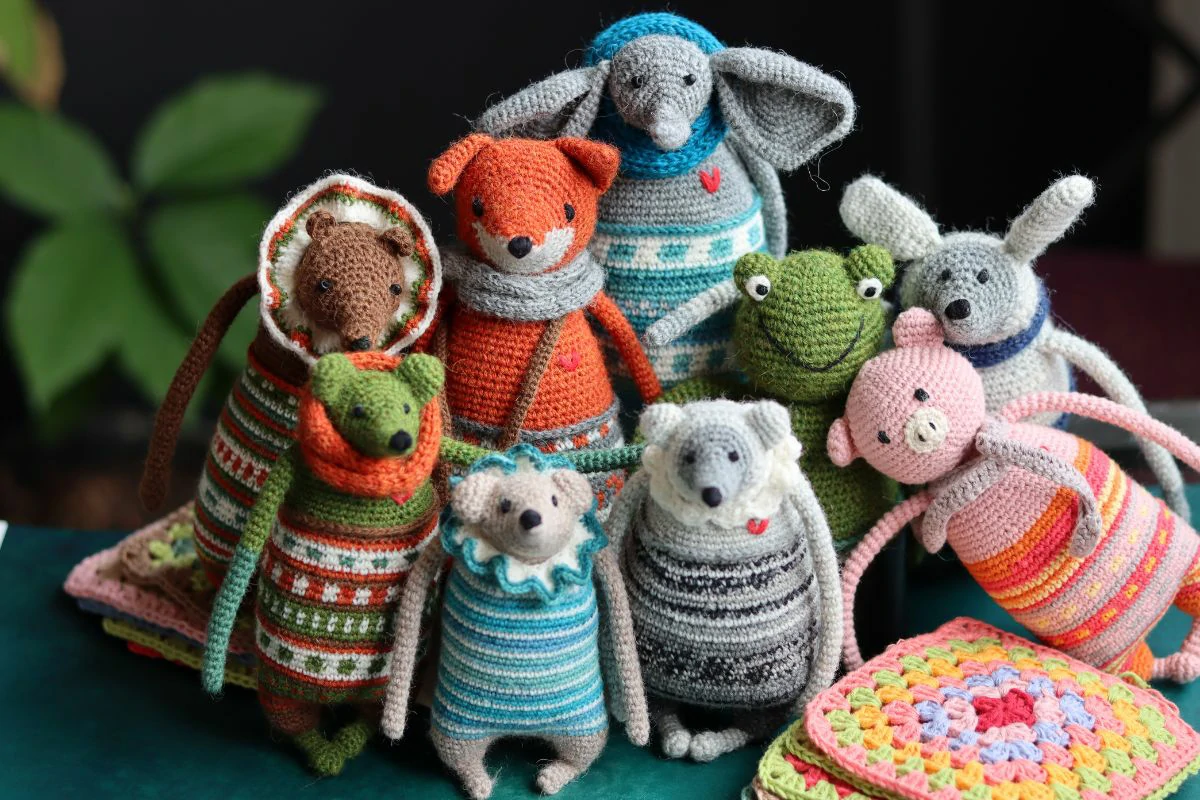 Charmosos Brinquedos de Amigurumi em Fio de Malha