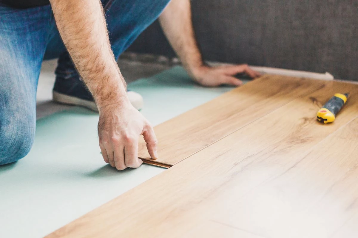 O que significa piso laminado