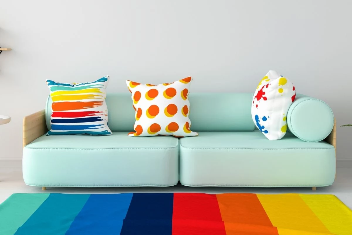 Tapetes com estampas muito vibrantes 40 Itens de Decoração Brega Para Não Ter Em Casa