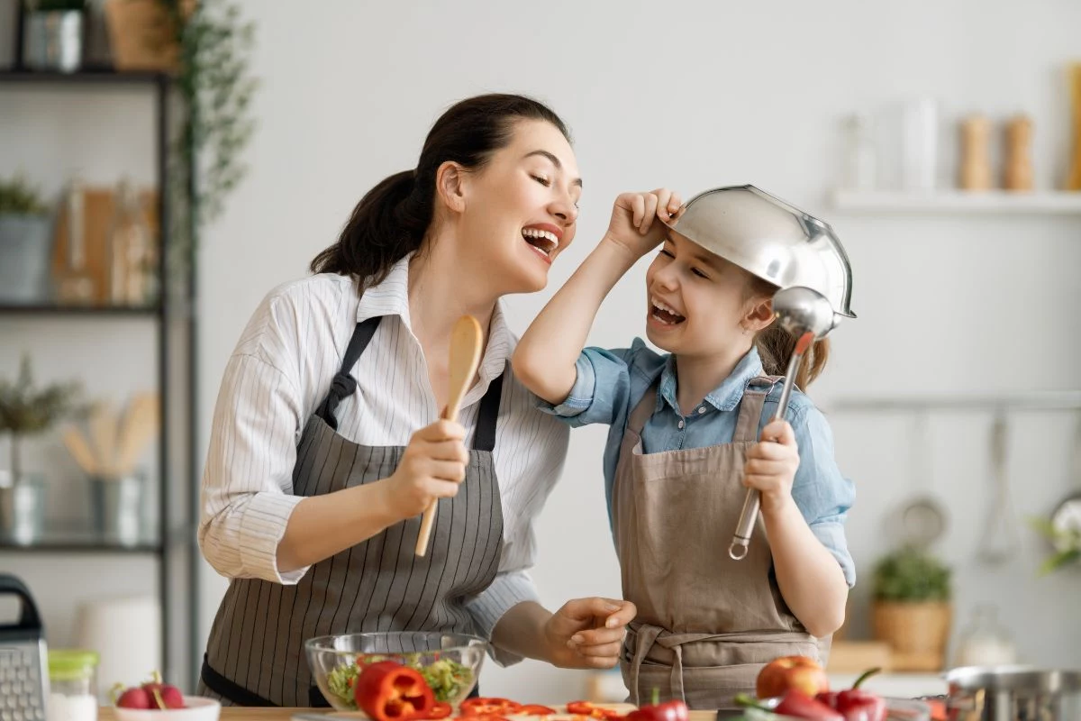 Cozinhem Juntos em Volta da Mesa